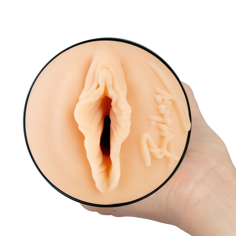 KIIROO - FEEL BRITNEY AMBER MASTURBATEUR – Image 6