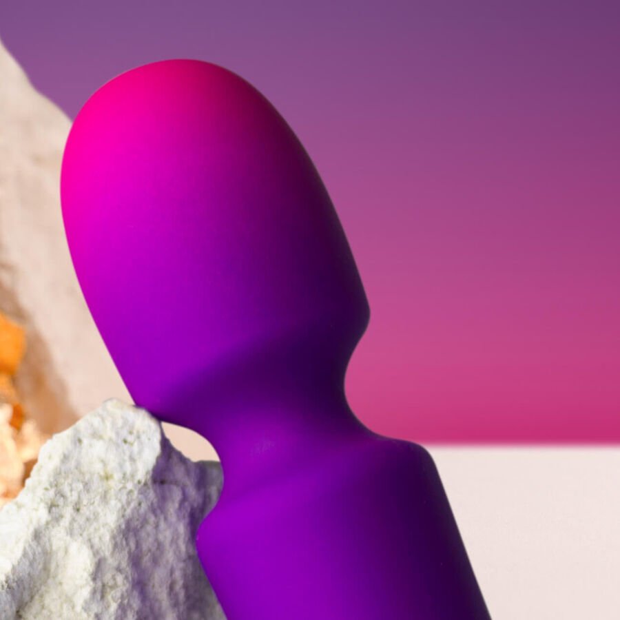 ROCKS-OFF - GLO-GIRL VIBRATEUR WAND MINI VIOLET – Image 3
